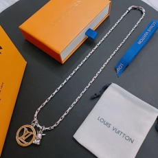 Louis Vuitton Necklaces